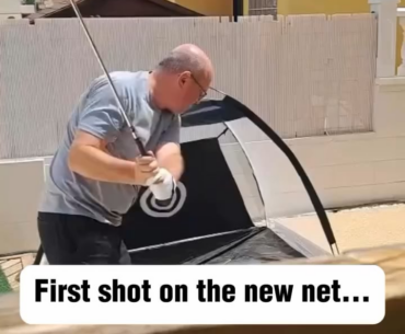 At least he yelled “fore” … lmao 🤣