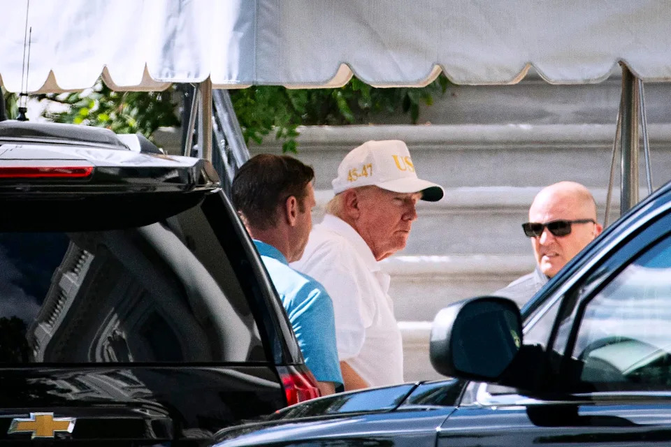 WASHINGTON, DC - SEPTEMBER 1: U.S. President Donald Trump returns to the White House on September 1, 2025 in Washington, DC. Trump spent the day at Trump National Golf Club in Sterling, Virginia.
