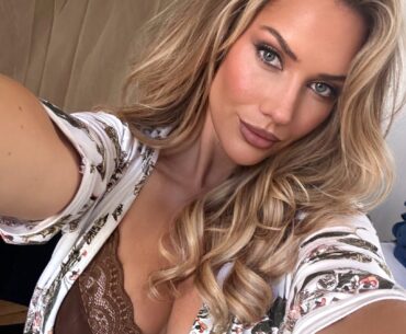 Glammed up selfie - X September 2025