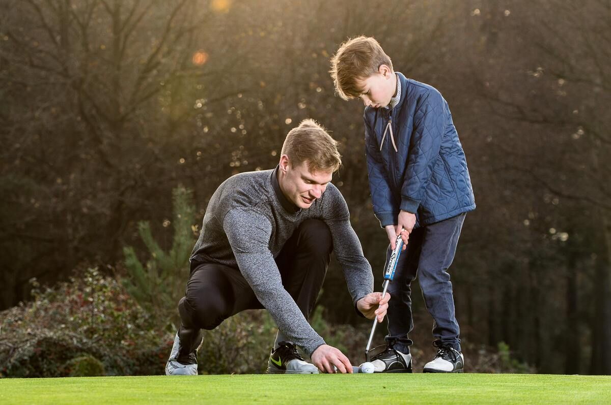 lukewalker_crowngolf_creditduncansoar_300dpi_send (002) (1).jpg