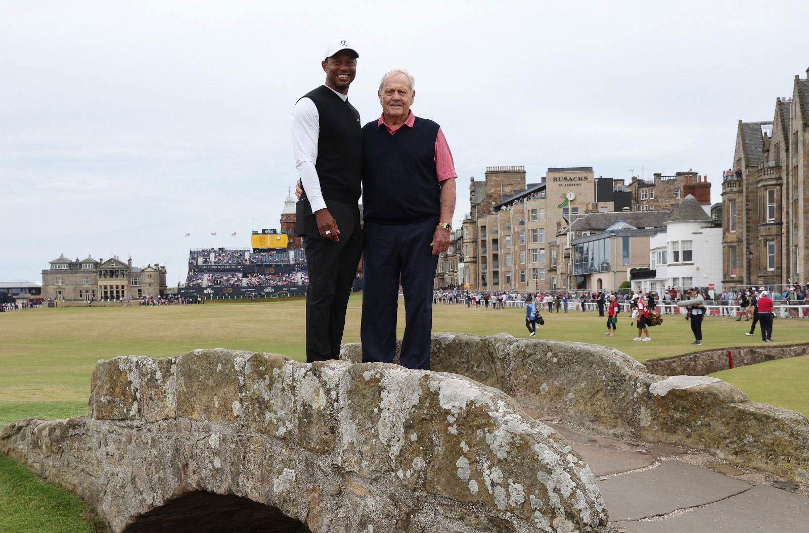 Woods with Nicklaus at St Andrews