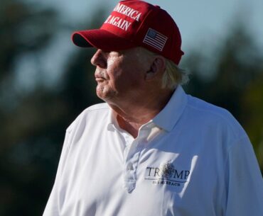 Trump Marks Full Month Of Government Shutdown With $3.4 Million Golf Trip To Florida