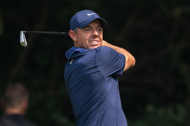 Rory McIlroy has confirmed he will take part in January's Dubai Invitational at Dubai Creek Resort