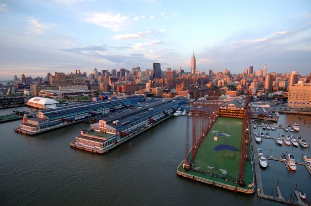 Ariel view of Chelsea Piers Golf Club