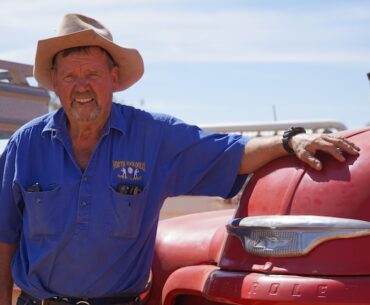Outback golf tournament brings together 150 players to support Royal Flying Doctor Service