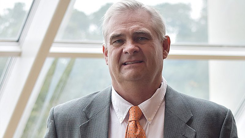 GCSAA recognizes Clemson’s McCarty for service to superintendents – News GCSAA recognizes Clemson's McCarty for service to superintendents - News