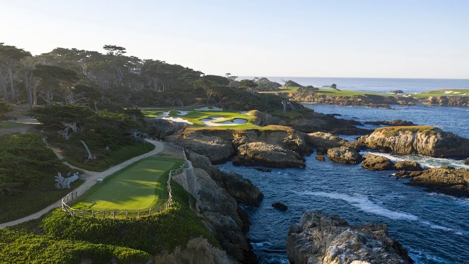 Cypress Point 15th hole.jpg