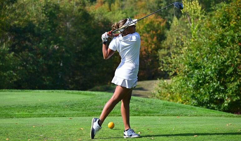 Women's golf sits in second place after opening round of NE10 Championship