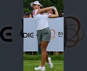 LPGA에서 바다건너 KLPGA 참가한 신지은프로 빈스윙_K-GOLFTV #한국#대한민국#여자#프로#선수#KLPGA#미녀#미인#골퍼#골프#드라이버#슬로우모션#티샷#스윙#레슨#케이