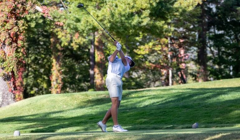 Golf Sits in Second After Round One of Hamilton Invitational