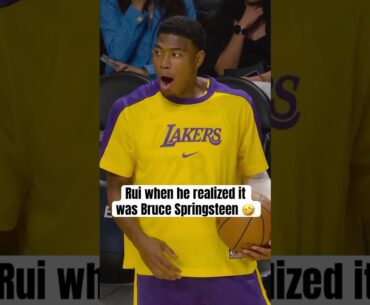 Rui's reaction to Bruce Springsteen 😂