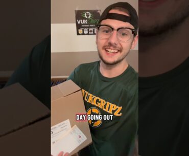 Triple the gloves with this order of the day! #golf #tiktok #golfer #golflife #golfgear #reels #reel Triple the gloves with this order of the day! #golf #tiktok #golfer #golflife #golfgear #reels #reel