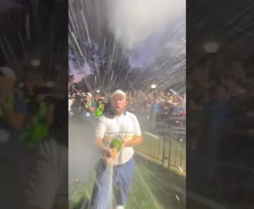 Shane Lowry is having the time of his LIFE! 🤣