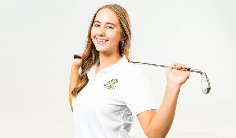 Women's Golf in 10th after Day One at Panther Invite