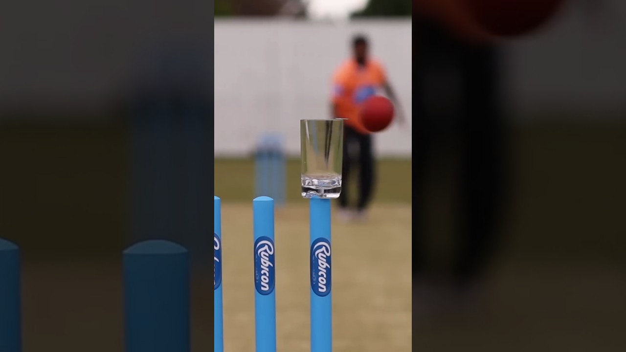 Muralitharan Hits Coin on Glass Top of Wicket 🎯 | ep: 32 #hit #coin #wicket #muralitharan #spinner Muralitharan Hits Coin on Glass Top of Wicket 🎯 | ep: 32 #hit #coin #wicket #muralitharan #spinner