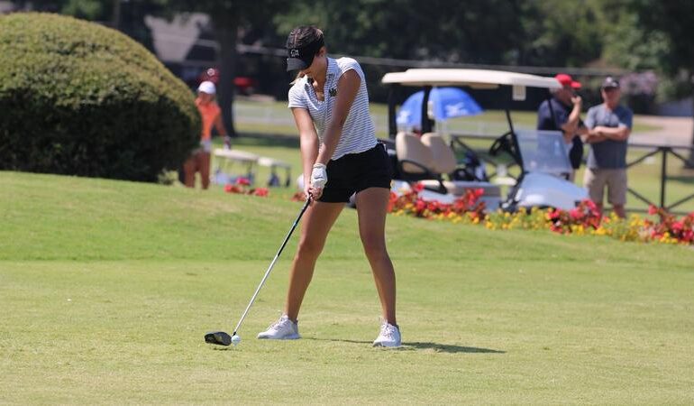 Harding Women's Golf in the Hunt, Sits Second at Battle for the Belt