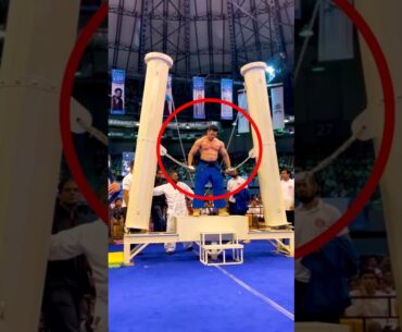 “STRONGEST Grip Ever? New Hercules Hold World Record! 🔥”