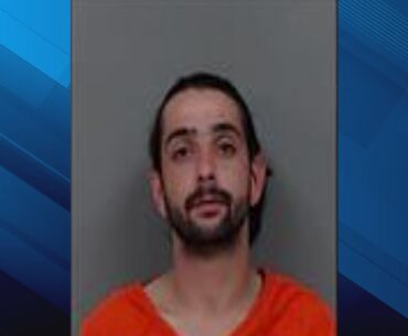 Cedar Rapids man charged with stealing valuable golf simulator