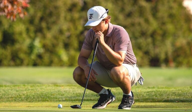 Men's Golf Places Ninth, Watkins Grabs Top 10 Finish at Doc Spragg Invitational