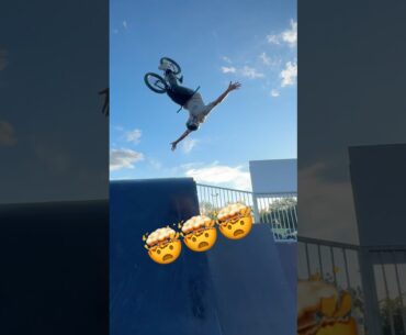 SPREAD THE WINGS! 🤯 #bmx #fyp #viral SPREAD THE WINGS! 🤯 #bmx #fyp #viral