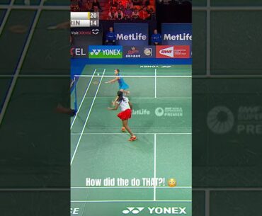 She hit that shot while turning around! Carolina Marín vs PV Sindhu never disappoints, legendary.