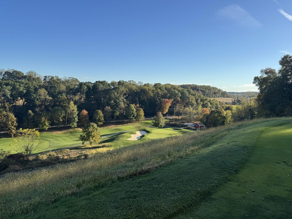 Can’t beat fall golf. 17th at Broad Run PA