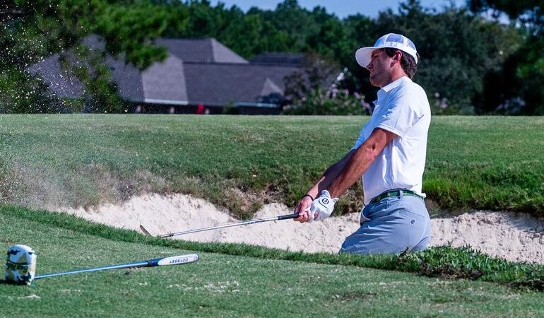 SLU Closes Fall Schedule at LaTour Intercollegiate