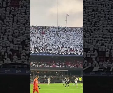 MEU DEUS! Torcida do Santos FICA DE COSTAS para o campo durante o 6 a 0 do Vasco!