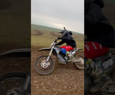 Stark Varg First look 😍🔌👀⚡️ #mx #stark #varg #electric