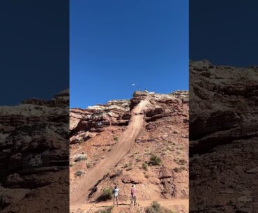 Huge Crash at Red Bull Rampage! The World's Best Mountain Bikers Send It in Utah (he is ok)