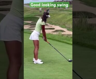 Letting it fly on the tee. #golfswing #girlgolfers #golf Letting it fly on the tee. #golfswing #girlgolfers #golf