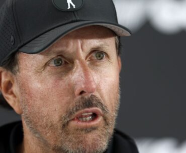Golf icon Phil Mickelson rages over ‘illegals committing crimes’ in social media rant Golf icon Phil Mickelson rages over 'illegals committing crimes' in social media rant