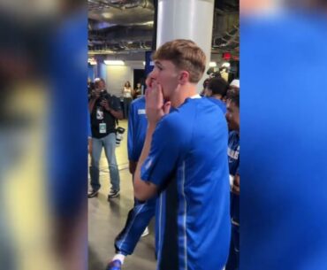 Dallas Mavericks huddle up before season opener vs. Wemby, Spurs