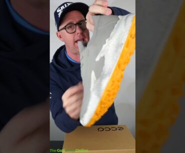 Top 5 Spikeless Golf Shoes You NEED In 2025