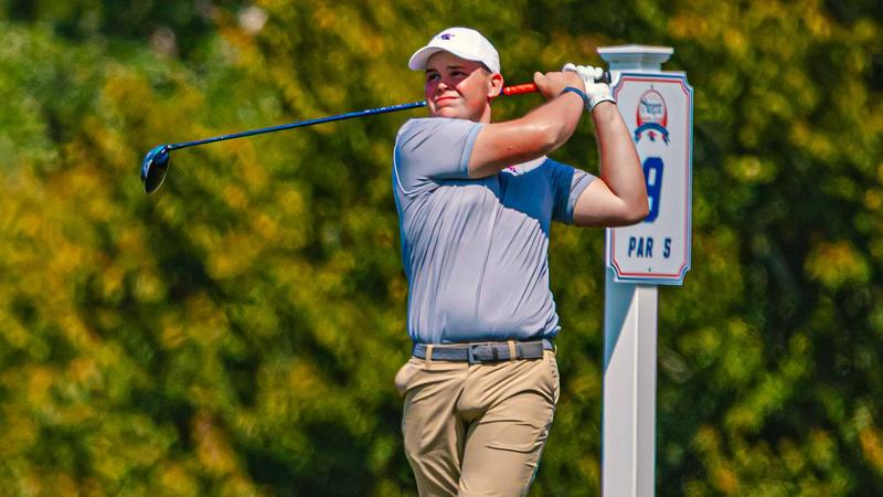Bailey Paces Bulldogs on Long Day at Steelwood Collegiate Bailey Paces Bulldogs on Long Day at Steelwood Collegiate