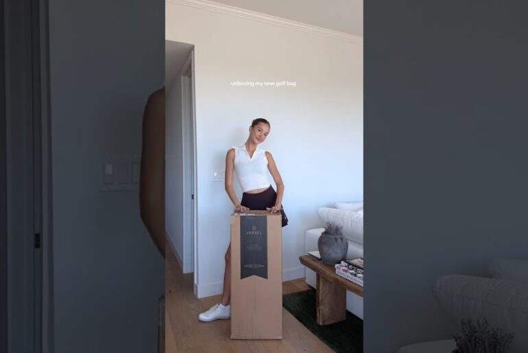 golf bag of my dreams⛳️🤍 #shorts #golfgirl #unboxing @vesselgolf golf bag of my dreams⛳️🤍 #shorts #golfgirl #unboxing @vesselgolf