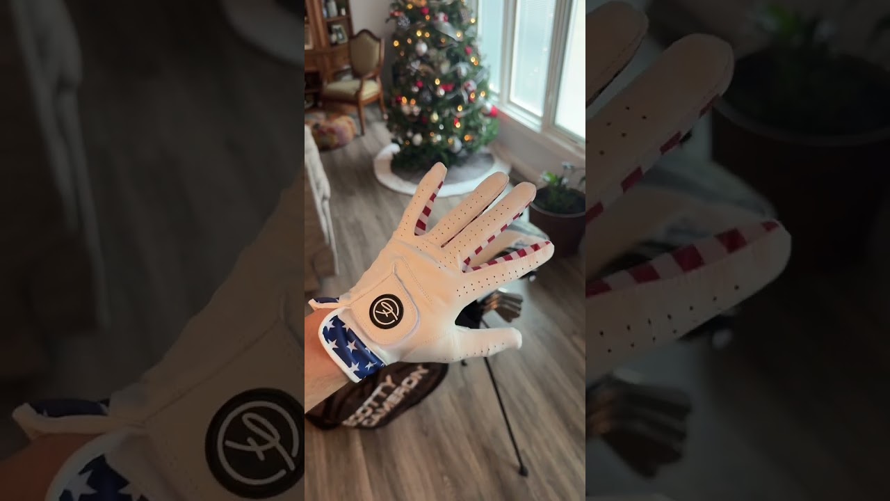 Don’t settle for a boring golf glove Don’t settle for a boring golf glove