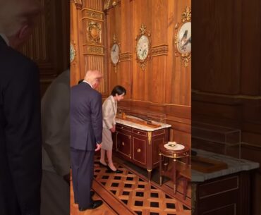 PM Takaichi gifts President Donald Trump a golf bag signed by Hideki Matsuyama and Prime Minister