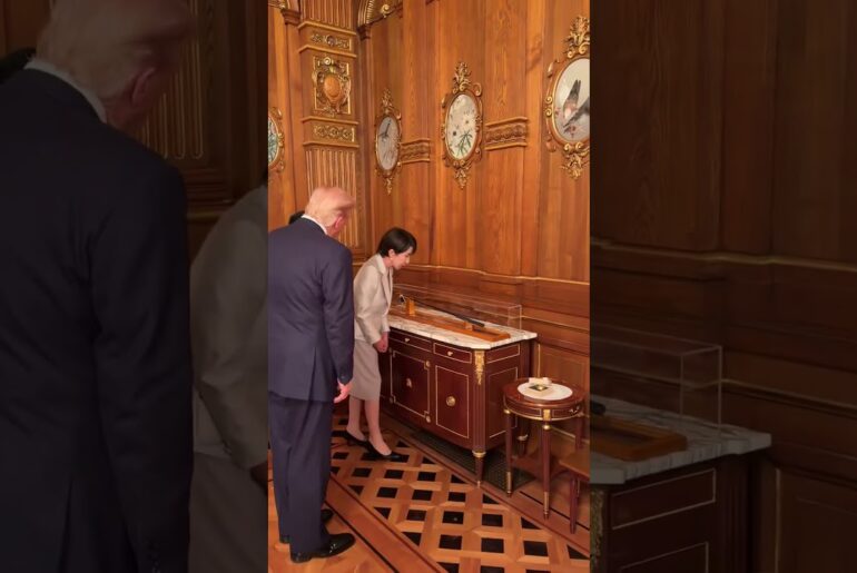 PM Takaichi gifts President Donald Trump a golf bag signed by Hideki Matsuyama and Prime Minister PM Takaichi gifts President Donald Trump a golf bag signed by Hideki Matsuyama and Prime Minister