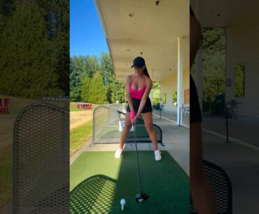 Amazing Golf Swing you need to see | Golf Girl awesome swing | Golf shorts | Emilee Rose