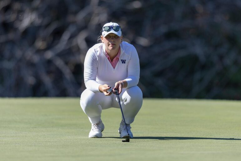 Huskies Continue Play at Nanea Invitational Huskies Continue Play at Nanea Invitational