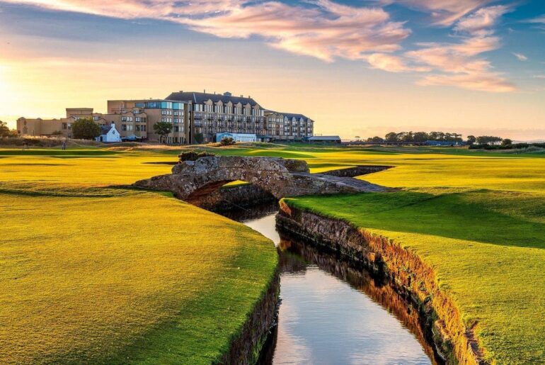 The Top 10 Golf Courses In The World, According To Golfweek—Where To Stay And How To Play The Top 10 Golf Courses In The World, According To Golfweek—Where To Stay And How To Play