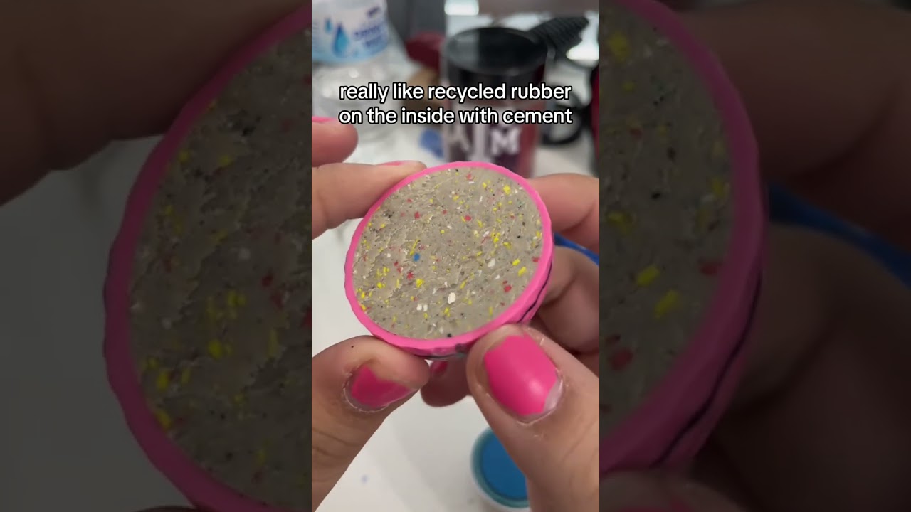 These rubber band golf balls are no joke but I’m so happy golf balls are built differently now These rubber band golf balls are no joke but I’m so happy golf balls are built differently now