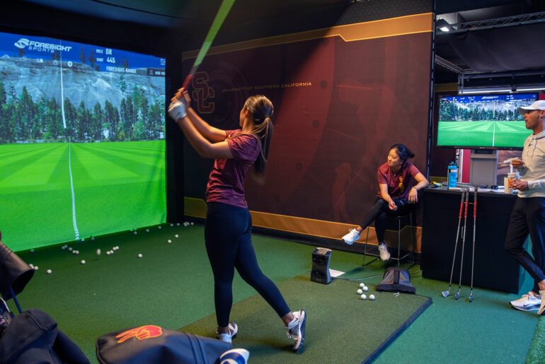 USC women’s golf team takes a high-tech approach to success USC women’s golf team takes a high-tech approach to success