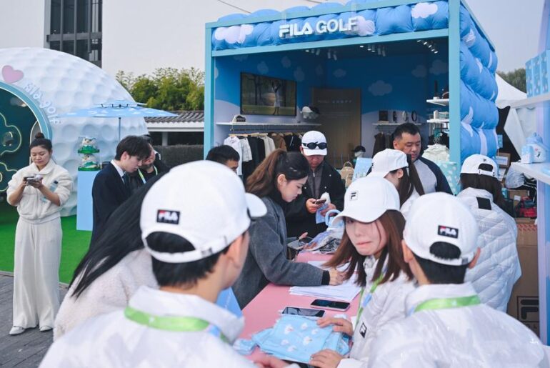 Thai veteran Supamas leads by one in Beijing-Xinhua Thai veteran Supamas leads by one in Beijing-Xinhua