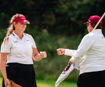 No. 8 Women’s Golf in First After Day 1 at Route 66 Invitational