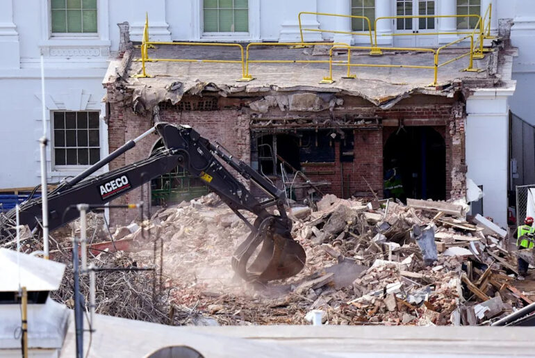 Rubble of the White House’s East Wing trucked to golf course Yahoo news home