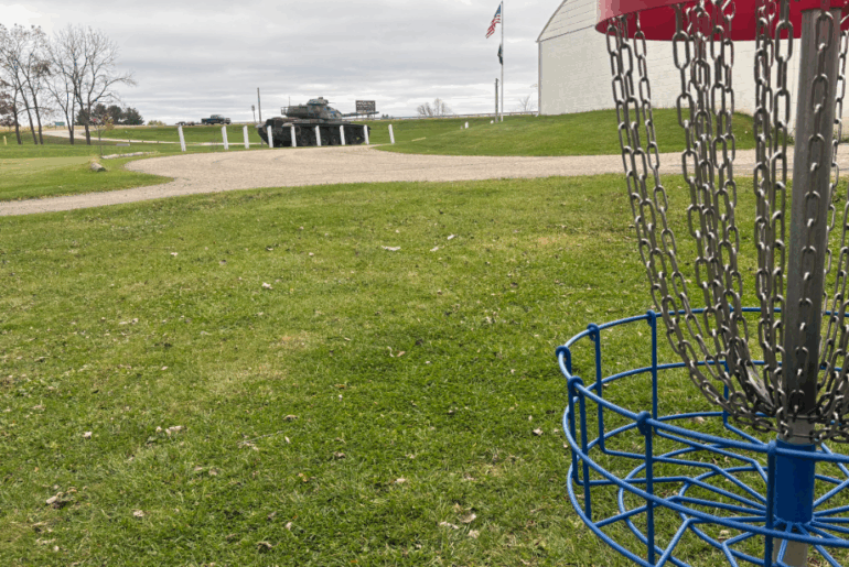 Community pushes to save Viroqua’s Veteran Hills disc golf course | Local News Community pushes to save Viroqua's Veteran Hills disc golf course | Local News