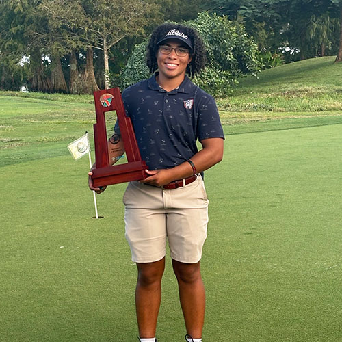 Berean Golfer Pla Wins The Class 1A District Golf Tournament Mike May