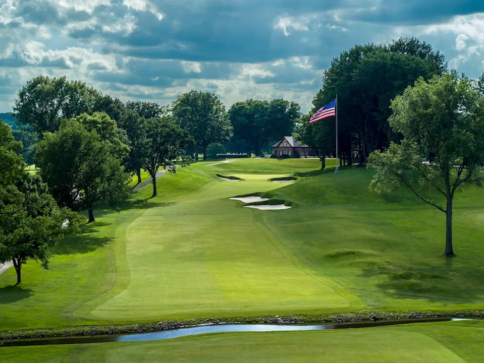 /content/dam/images/golfdigest/fullset/course-photos-for-places-to-play/Oak-Hill-Country-Club-13-East -8207.jpg